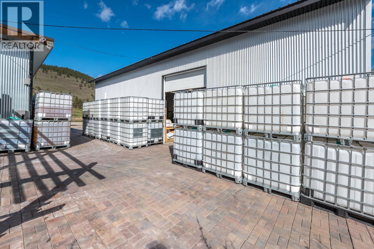 346 Hwy 97, Kaleden, British Columbia  V0H 1K0 - Photo 20 - 10403044