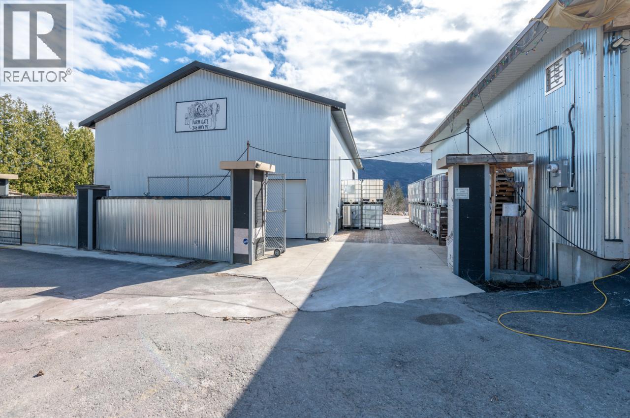 346 Hwy 97, Kaleden, British Columbia  V0H 1K0 - Photo 22 - 10403040