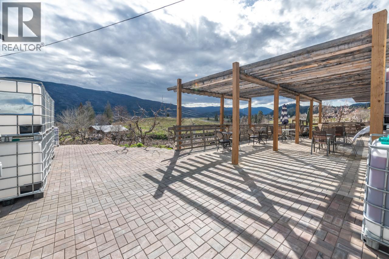 346 Hwy 97, Kaleden, British Columbia  V0H 1K0 - Photo 21 - 10402550