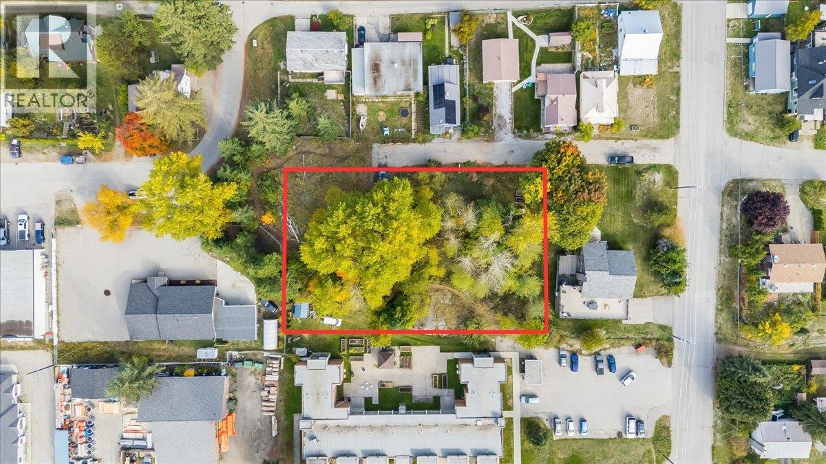 Lot 13-20 Third Avenue, Rossland, British Columbia  V0G 1Y0 - Photo 3 - 10402942