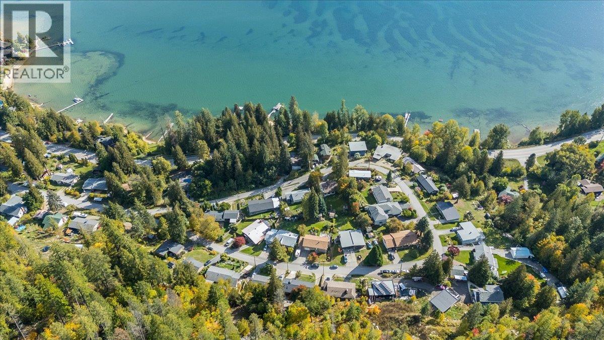 1765 Ridgewood Road, Nelson, British Columbia  V1L 6J9 - Photo 4 - 10402573