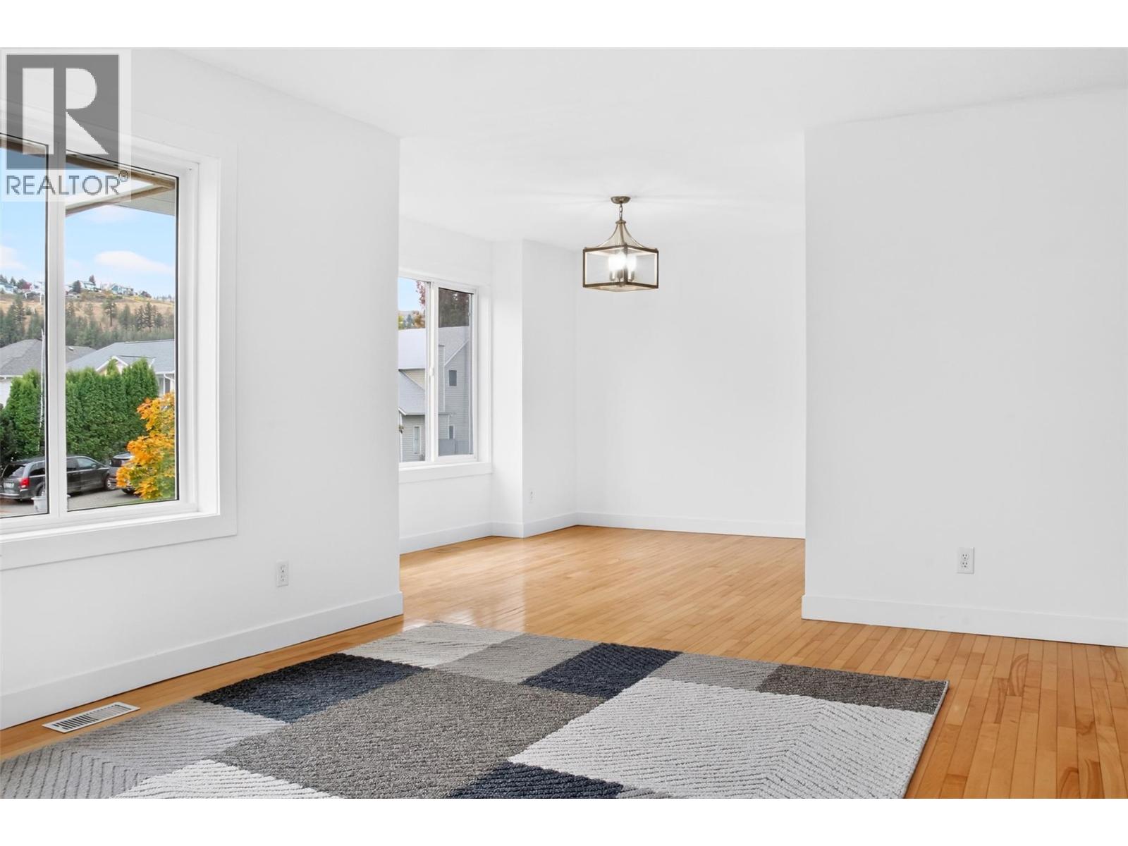 478 Malahat Place, Kamloops, British Columbia  V2E 2M8 - Photo 11 - 10403135