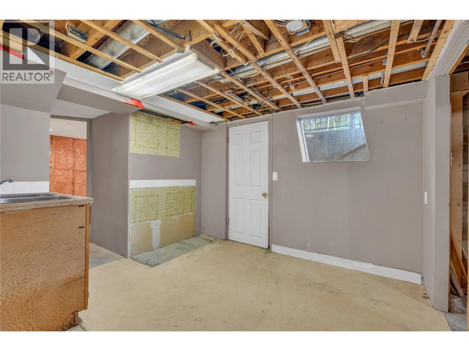 692 Vancouver Avenue, Penticton, British Columbia  V2A 1A6 - Photo 35 - 10403036