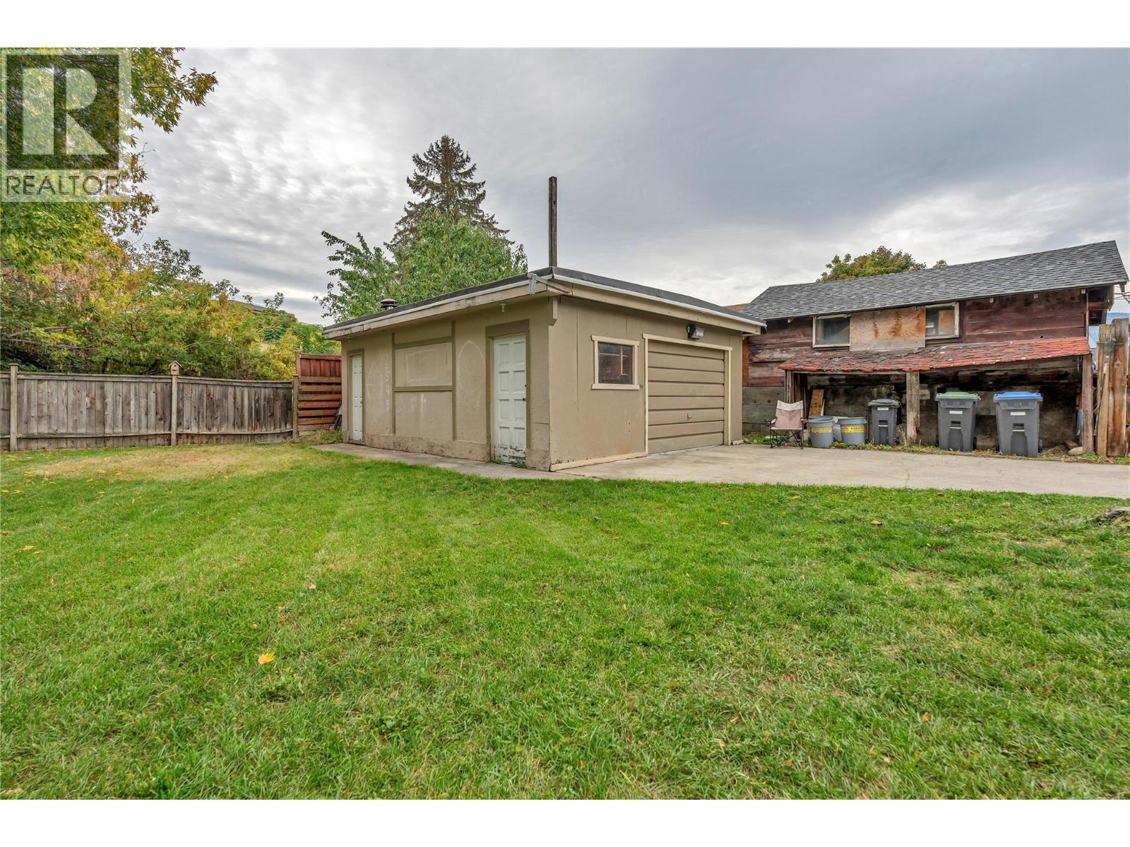 692 Vancouver Avenue, Penticton, British Columbia  V2A 1A6 - Photo 40 - 10403036
