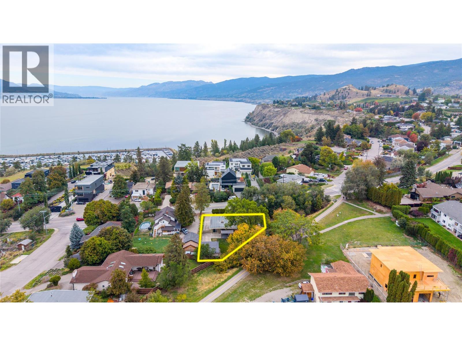 692 Vancouver Avenue, Penticton, British Columbia  V2A 1A6 - Photo 51 - 10403036