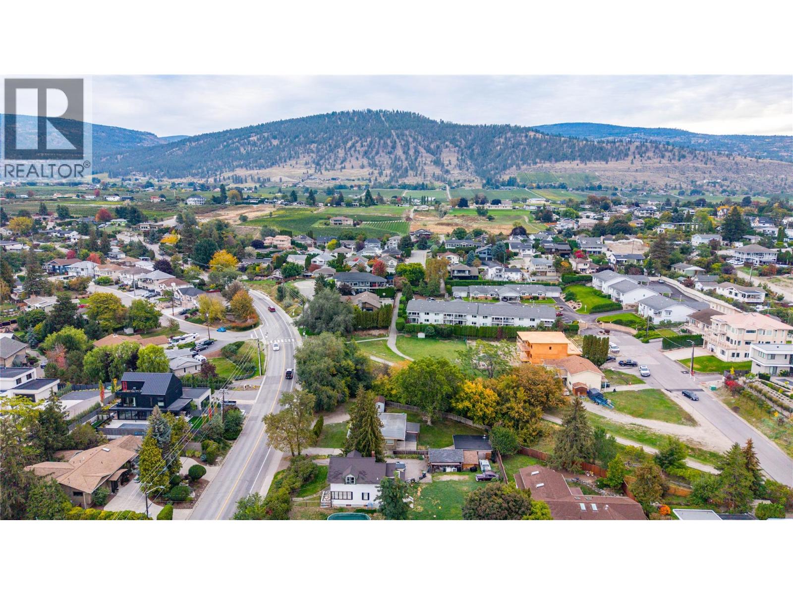 692 Vancouver Avenue, Penticton, British Columbia  V2A 1A6 - Photo 54 - 10403036