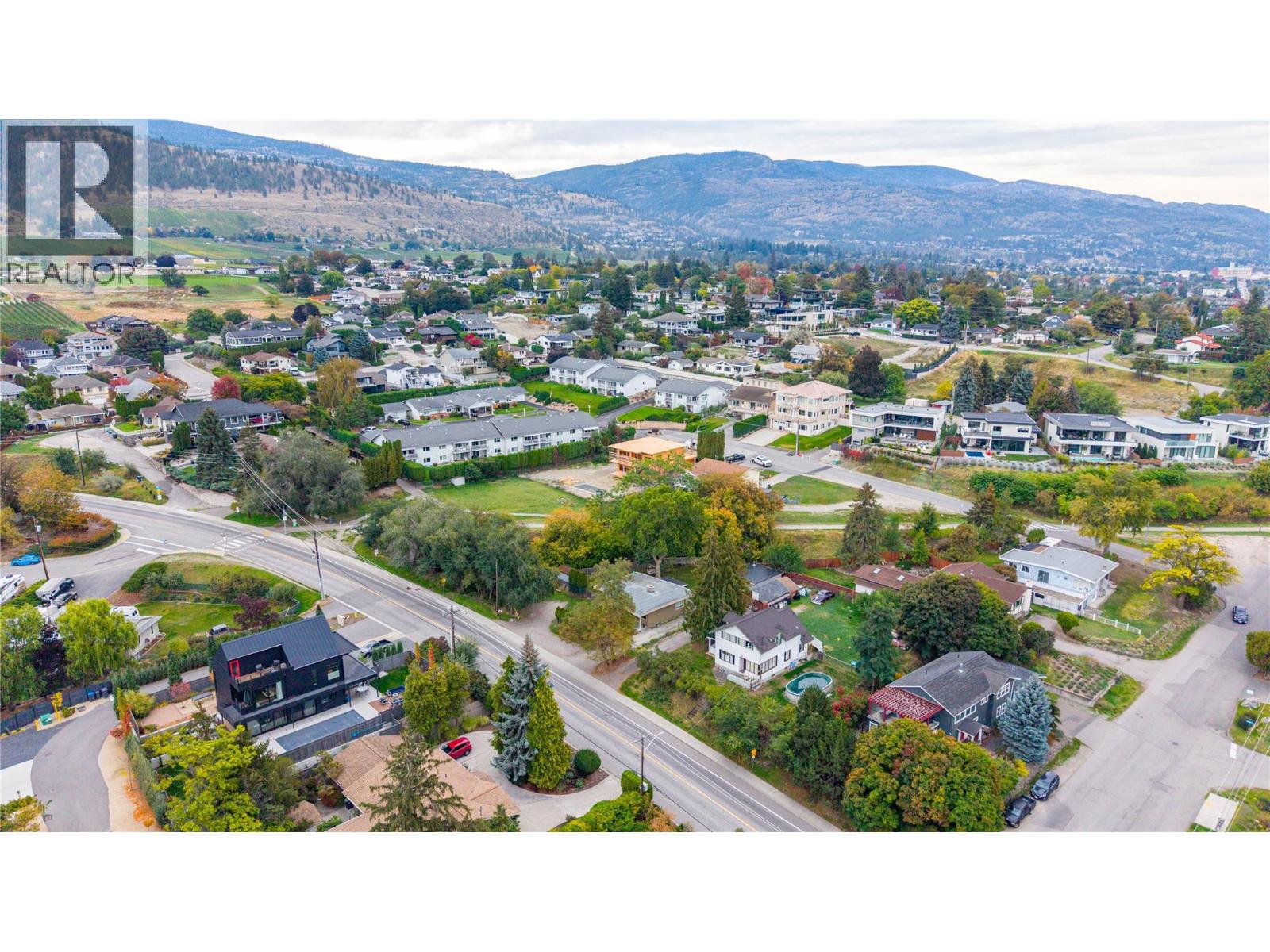 692 Vancouver Avenue, Penticton, British Columbia  V2A 1A6 - Photo 55 - 10403036