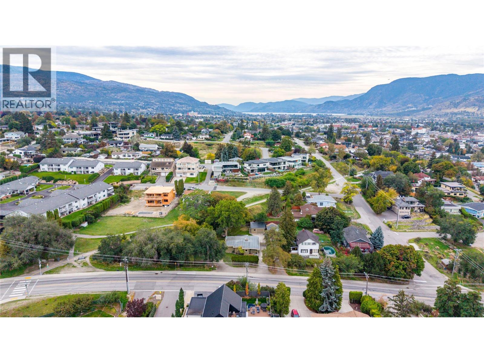 692 Vancouver Avenue, Penticton, British Columbia  V2A 1A6 - Photo 56 - 10403036