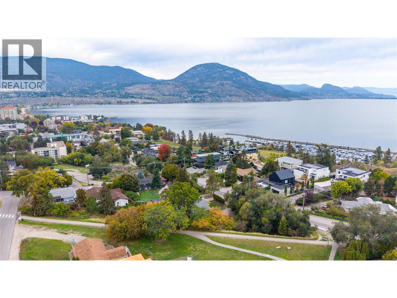 692 Vancouver Avenue, Penticton, British Columbia  V2A 1A6 - Photo 59 - 10403036