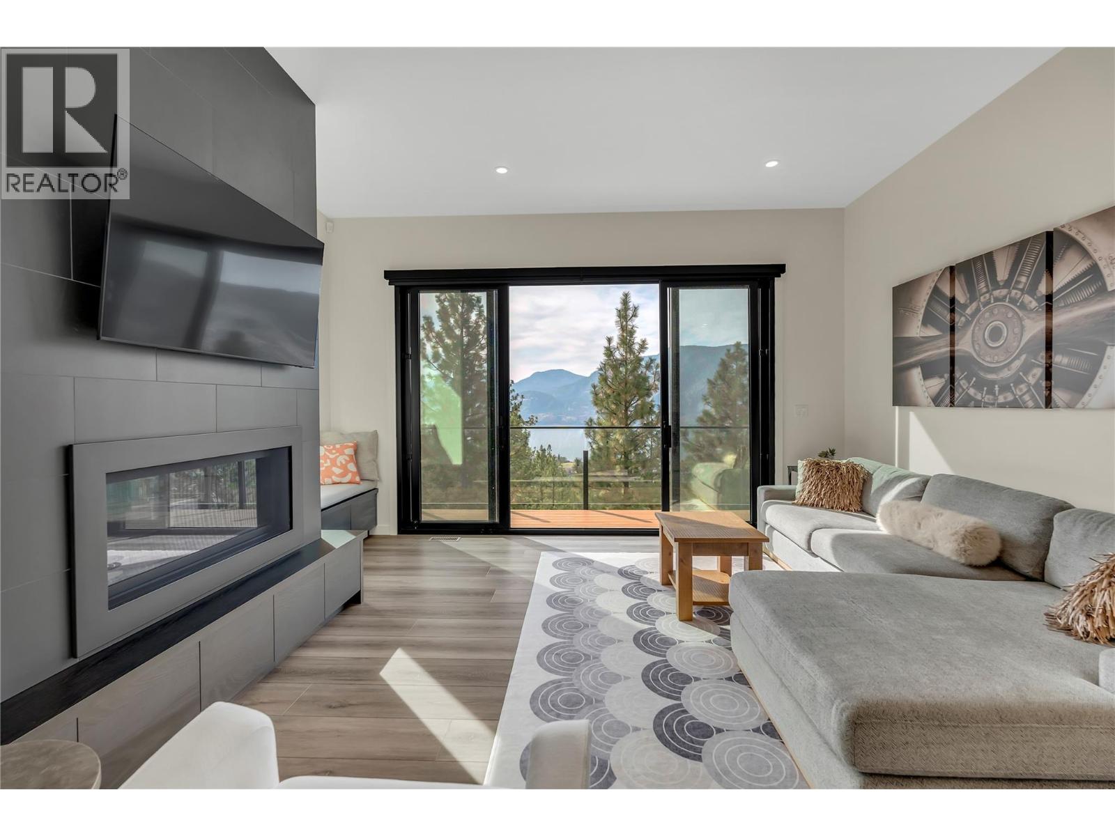 3331 Evergreen Drive Unit# 117, Penticton, British Columbia  V2A 0J3 - Photo 8 - 10403035
