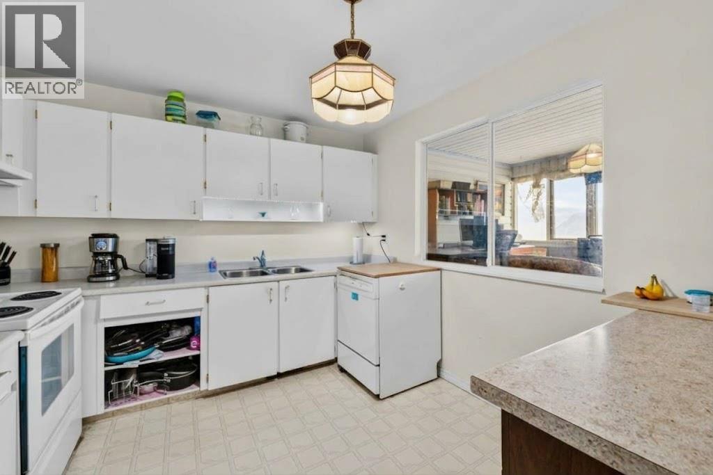 137 Mcgill Road Unit# 75, Kamloops, British Columbia  V2C 1L9 - Photo 3 - 10402997