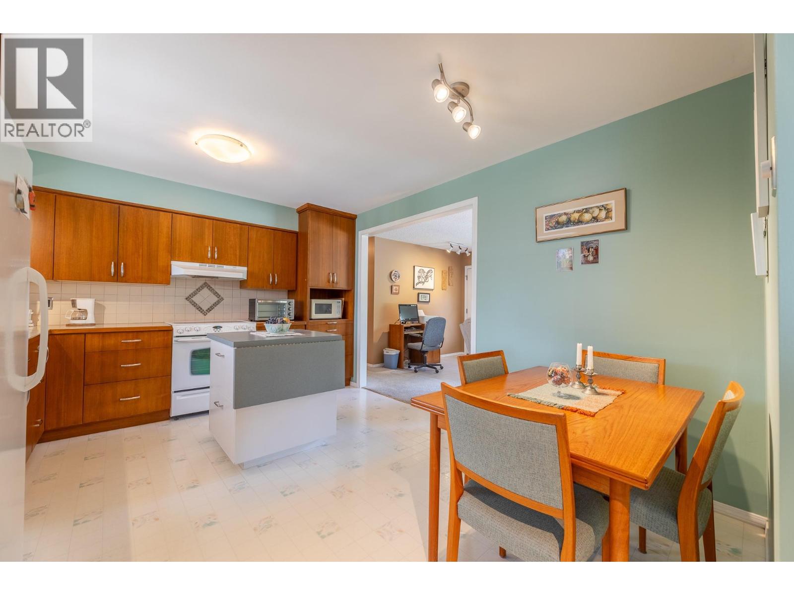 12409 Wright Avenue, Summerland, British Columbia  V0H 1Z0 - Photo 15 - 10402283