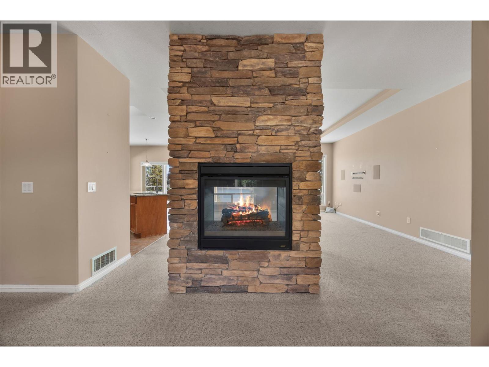 6455 Vernon Avenue, Peachland, British Columbia  V0H 1X8 - Photo 17 - 10401899