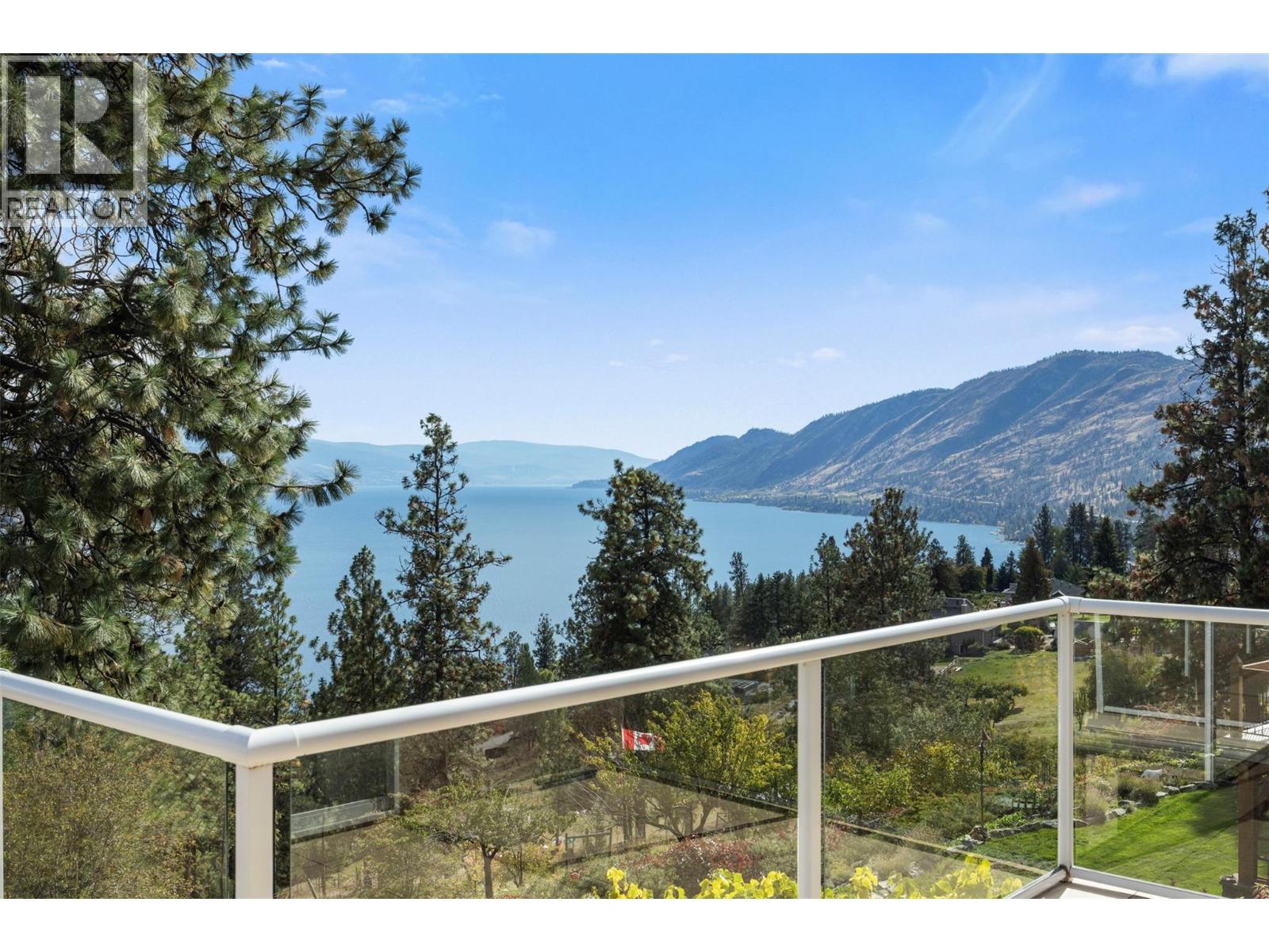 6455 Vernon Avenue, Peachland, British Columbia  V0H 1X8 - Photo 2 - 10401899