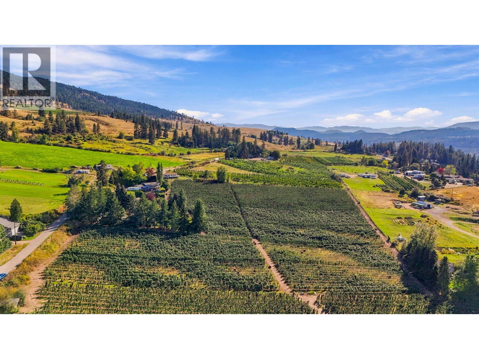 12930 Trewhitt Road, Lake Country, British Columbia  V4V 2B1 - Photo 2 - 10403167