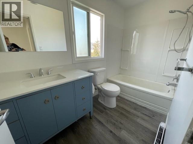 631 Burns Street, Penticton, British Columbia  V2A 4X2 - Photo 4 - 10402133
