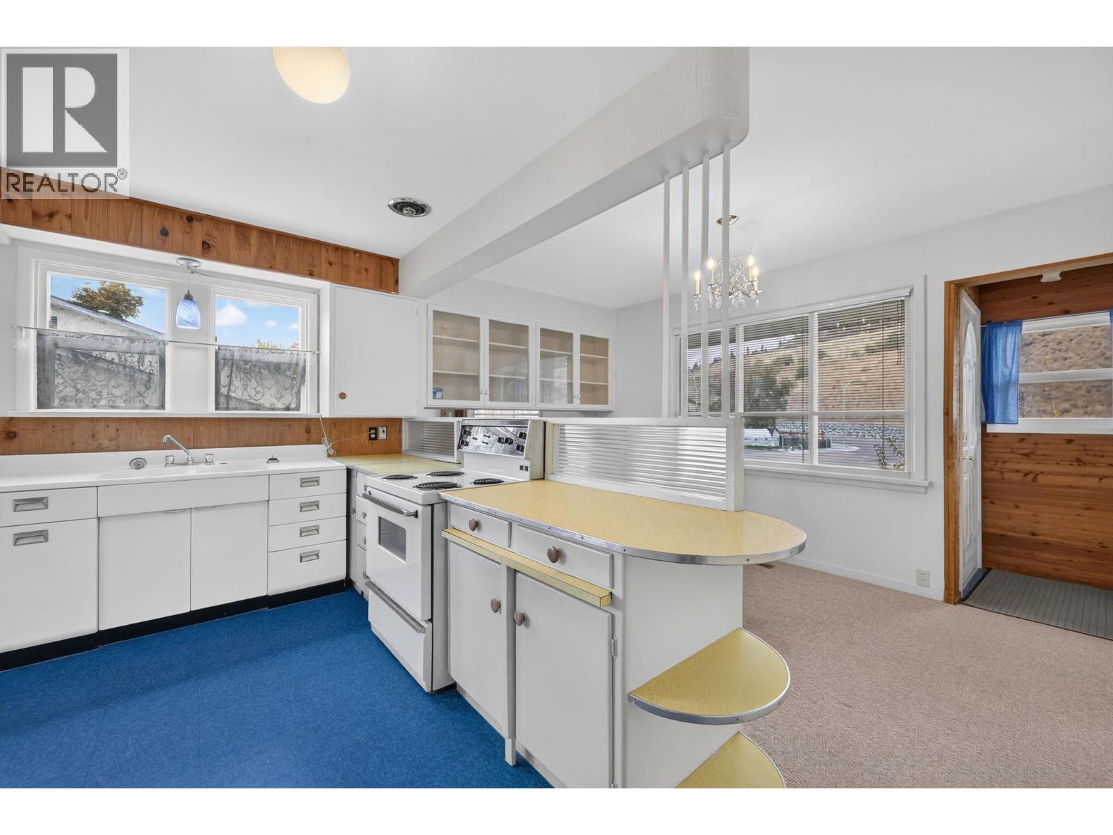 879 Trench Court, Kelowna, British Columbia  V1Y 8H3 - Photo 13 - 10402537