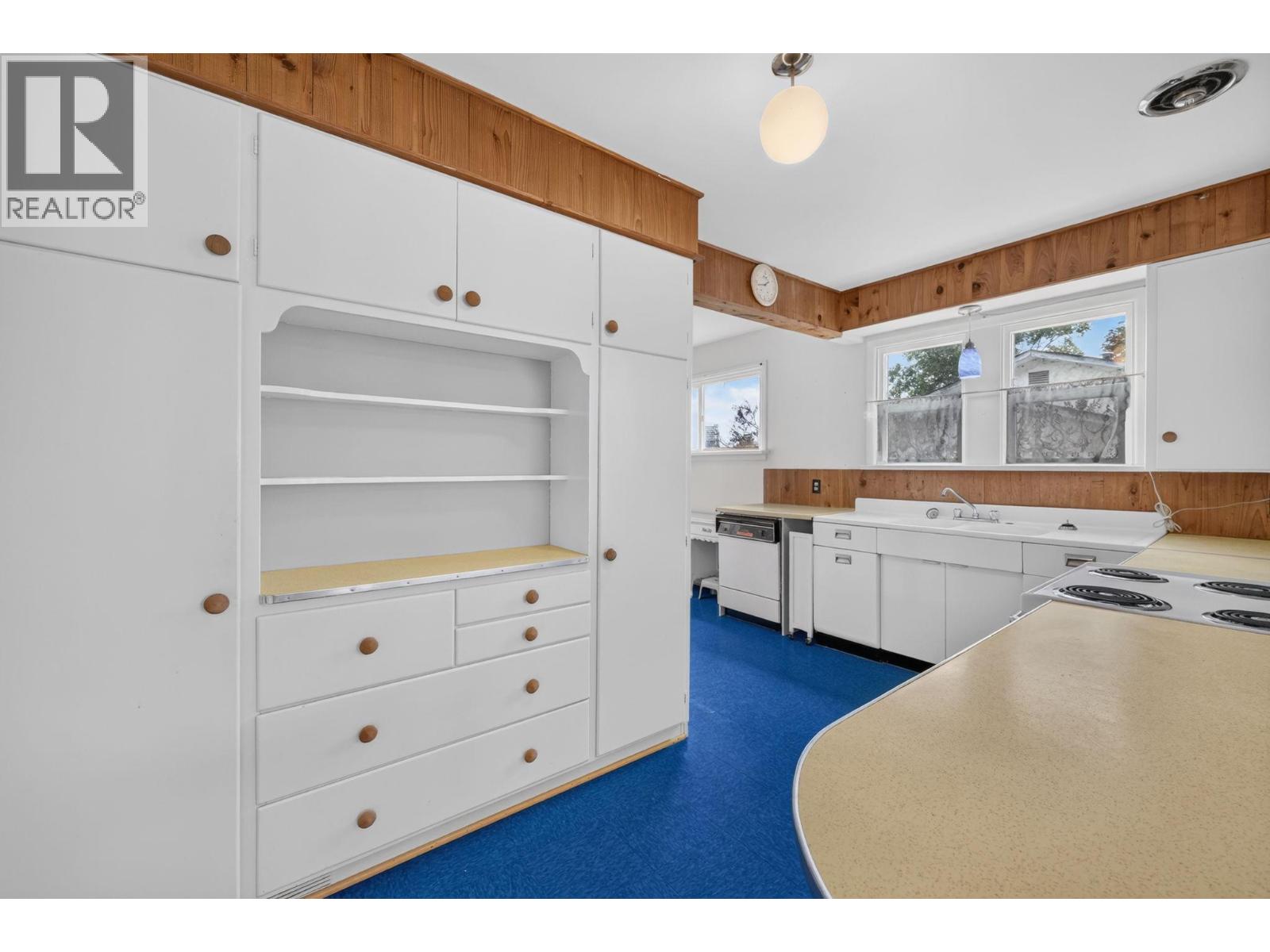 879 Trench Court, Kelowna, British Columbia  V1Y 8H3 - Photo 14 - 10402537