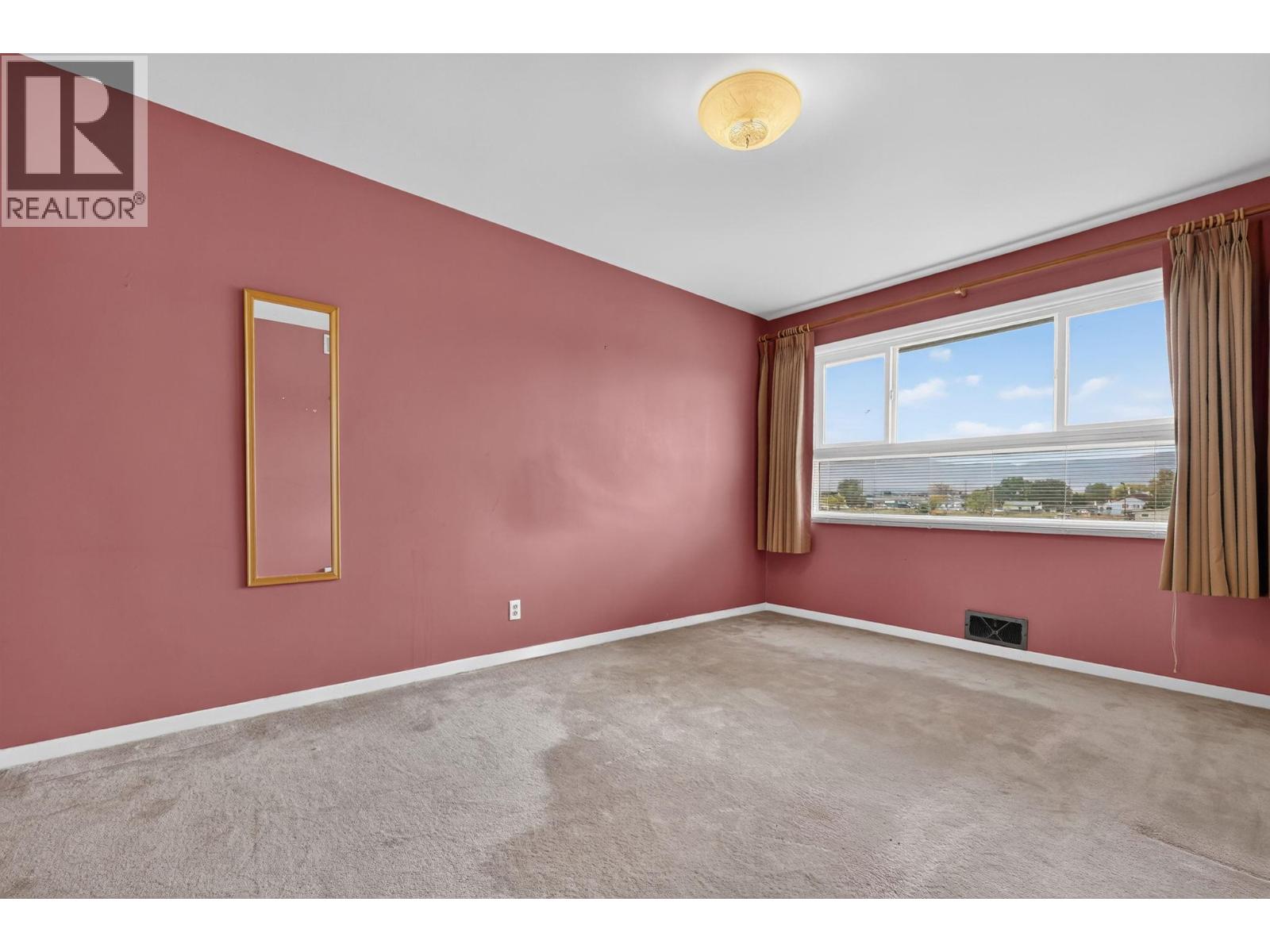 879 Trench Court, Kelowna, British Columbia  V1Y 8H3 - Photo 15 - 10402537