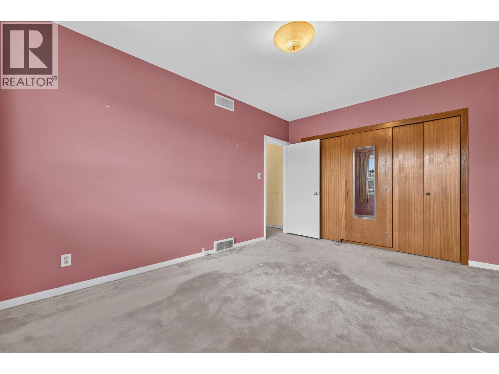 879 Trench Court, Kelowna, British Columbia  V1Y 8H3 - Photo 16 - 10402537