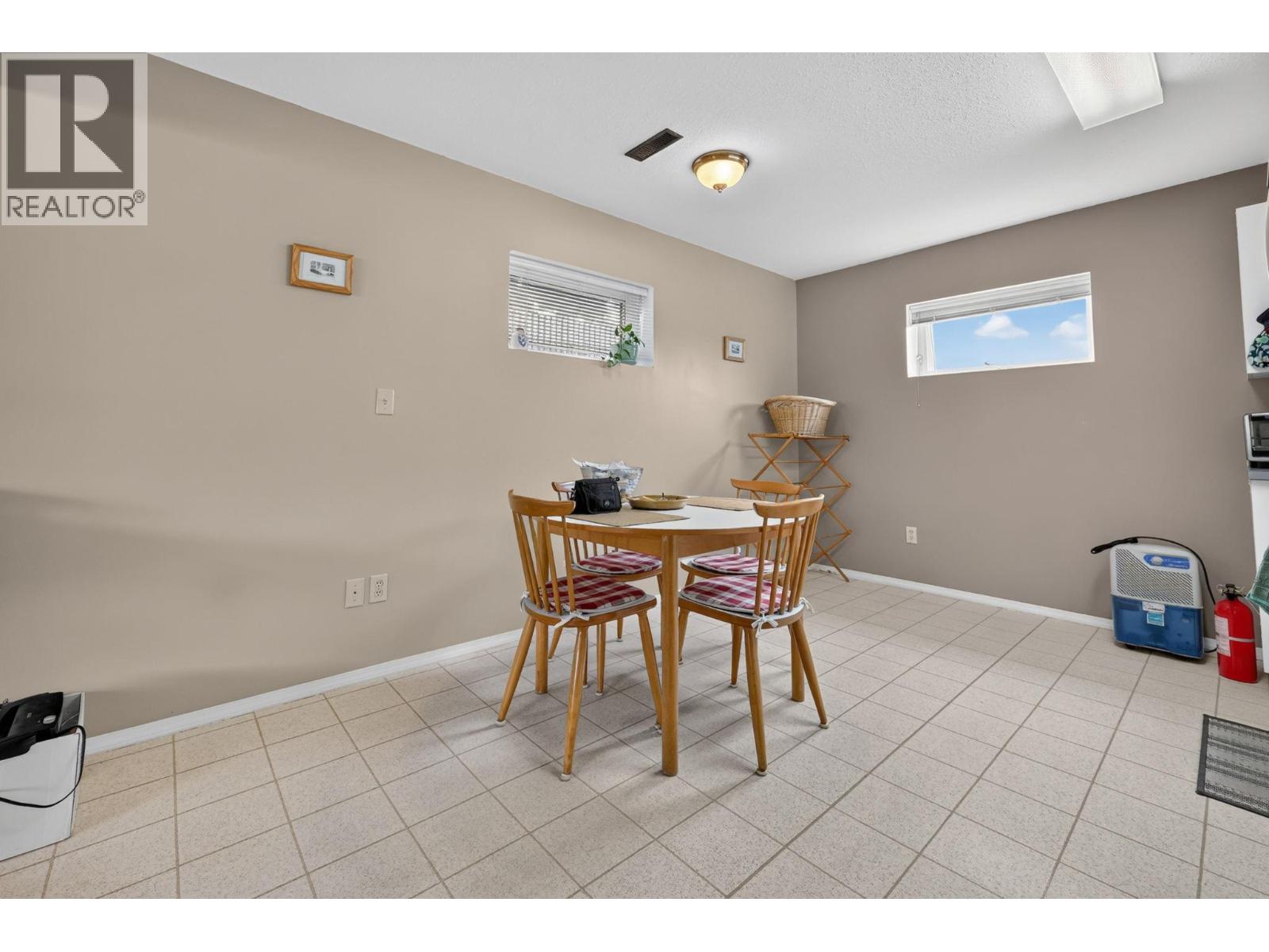 879 Trench Court, Kelowna, British Columbia  V1Y 8H3 - Photo 26 - 10402537