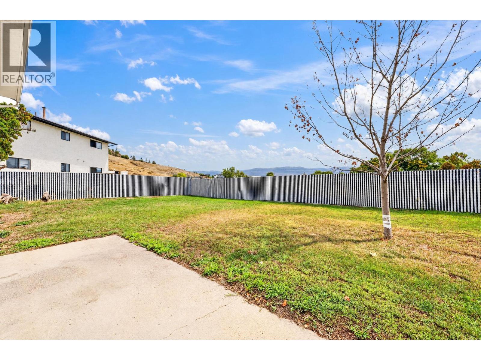 879 Trench Court, Kelowna, British Columbia  V1Y 8H3 - Photo 32 - 10402537