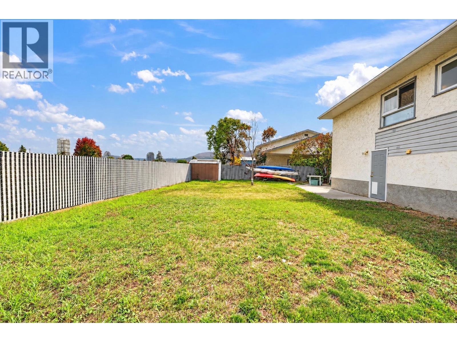 879 Trench Court, Kelowna, British Columbia  V1Y 8H3 - Photo 33 - 10402537