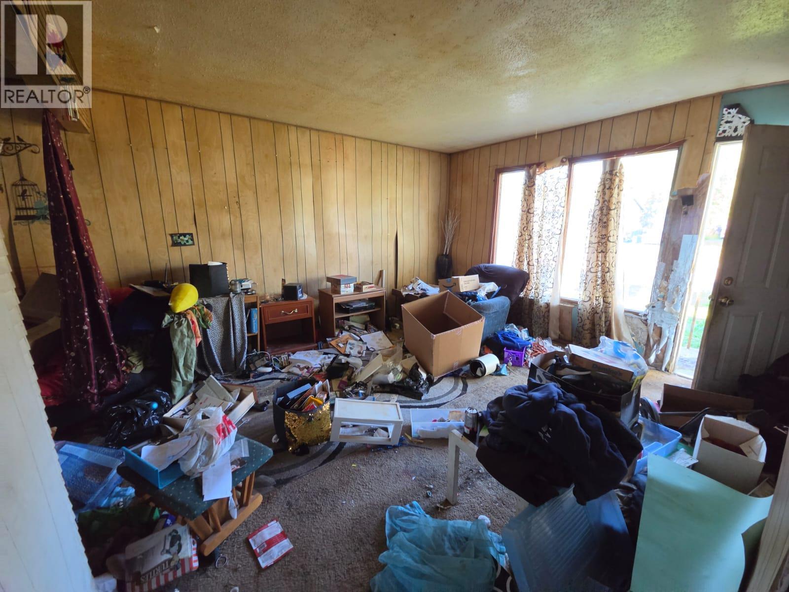 4733 Wabi Crescent Se, Chetwynd, British Columbia  V0C 1J0 - Photo 2 - 10403010