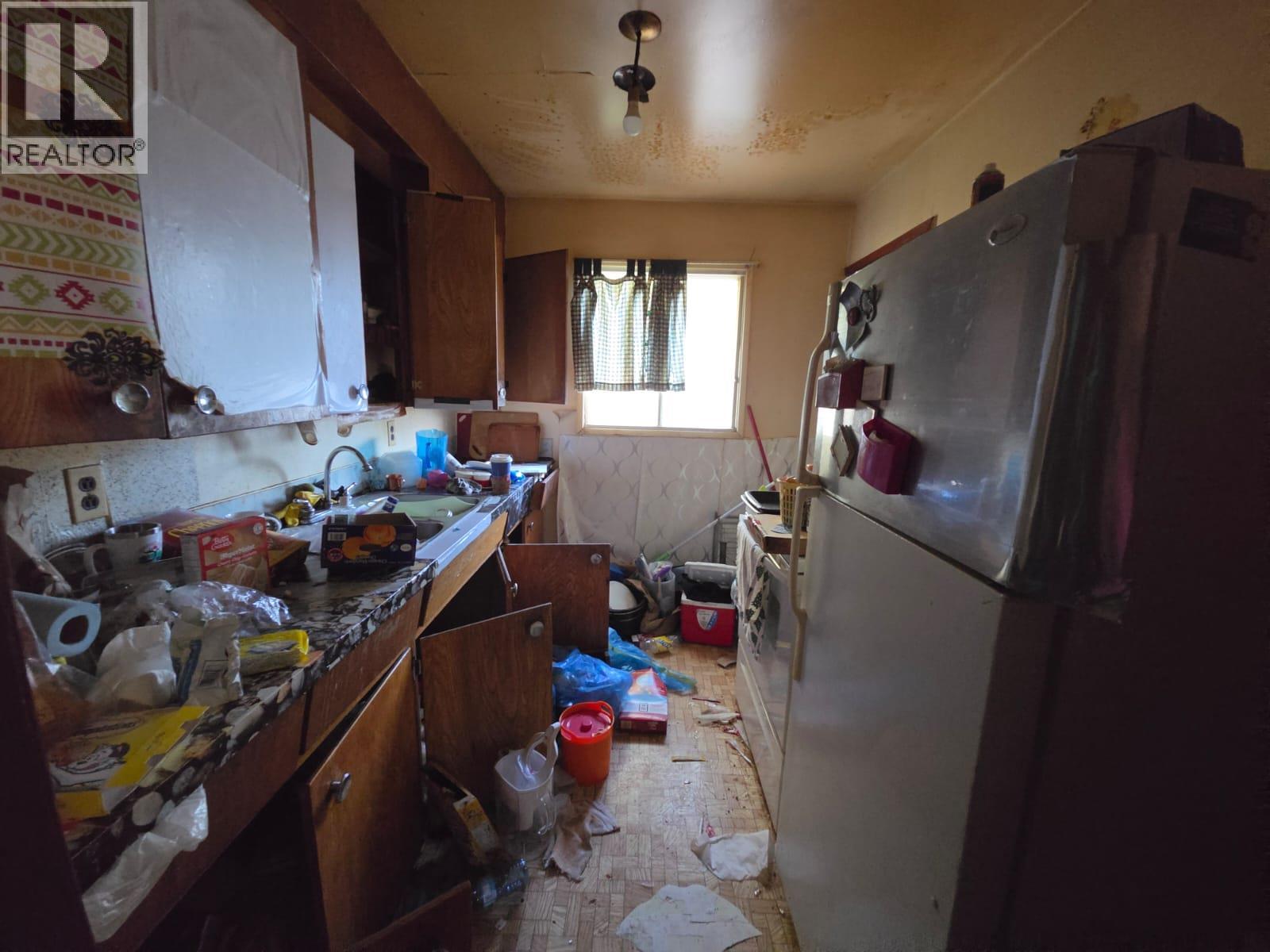 4733 Wabi Crescent Se, Chetwynd, British Columbia  V0C 1J0 - Photo 3 - 10403010