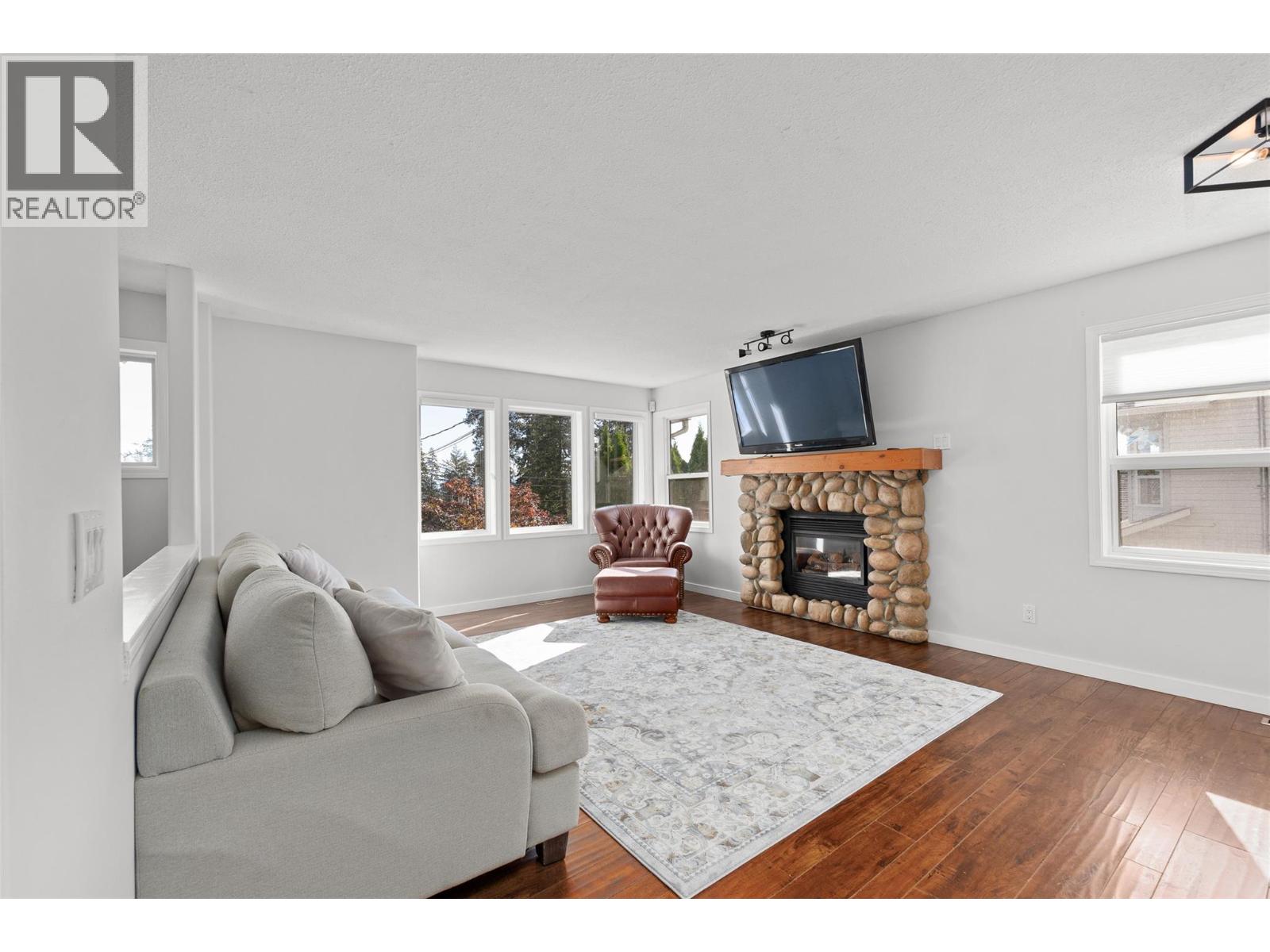 3220 Mciver Road, West Kelowna, British Columbia  V4T 1G1 - Photo 13 - 10402905