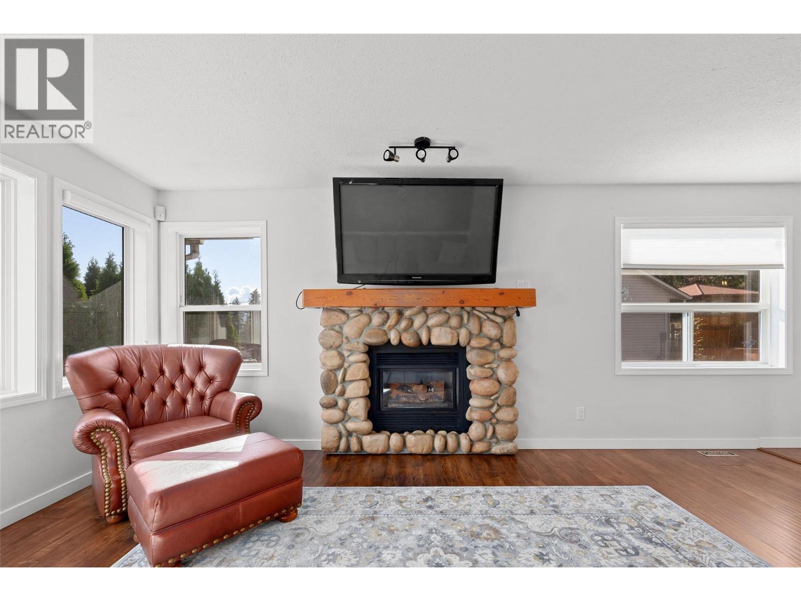 3220 Mciver Road, West Kelowna, British Columbia  V4T 1G1 - Photo 15 - 10402905
