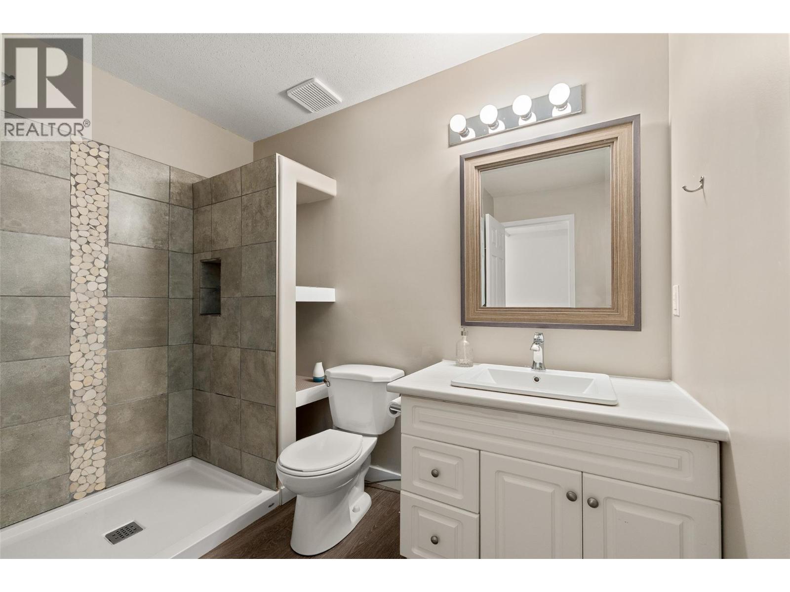 3220 Mciver Road, West Kelowna, British Columbia  V4T 1G1 - Photo 31 - 10402905
