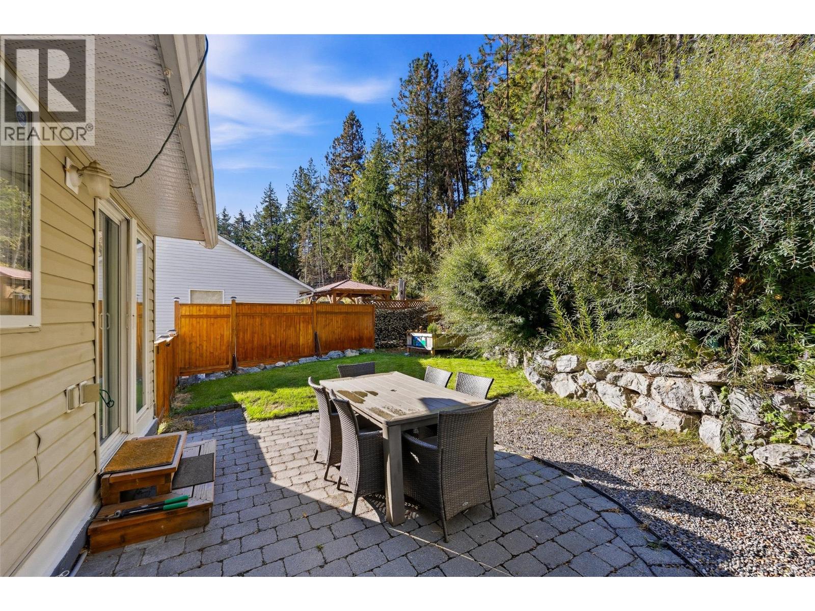 3220 Mciver Road, West Kelowna, British Columbia  V4T 1G1 - Photo 36 - 10402905