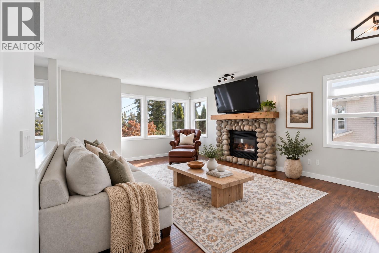 3220 Mciver Road, West Kelowna, British Columbia  V4T 1G1 - Photo 4 - 10402905