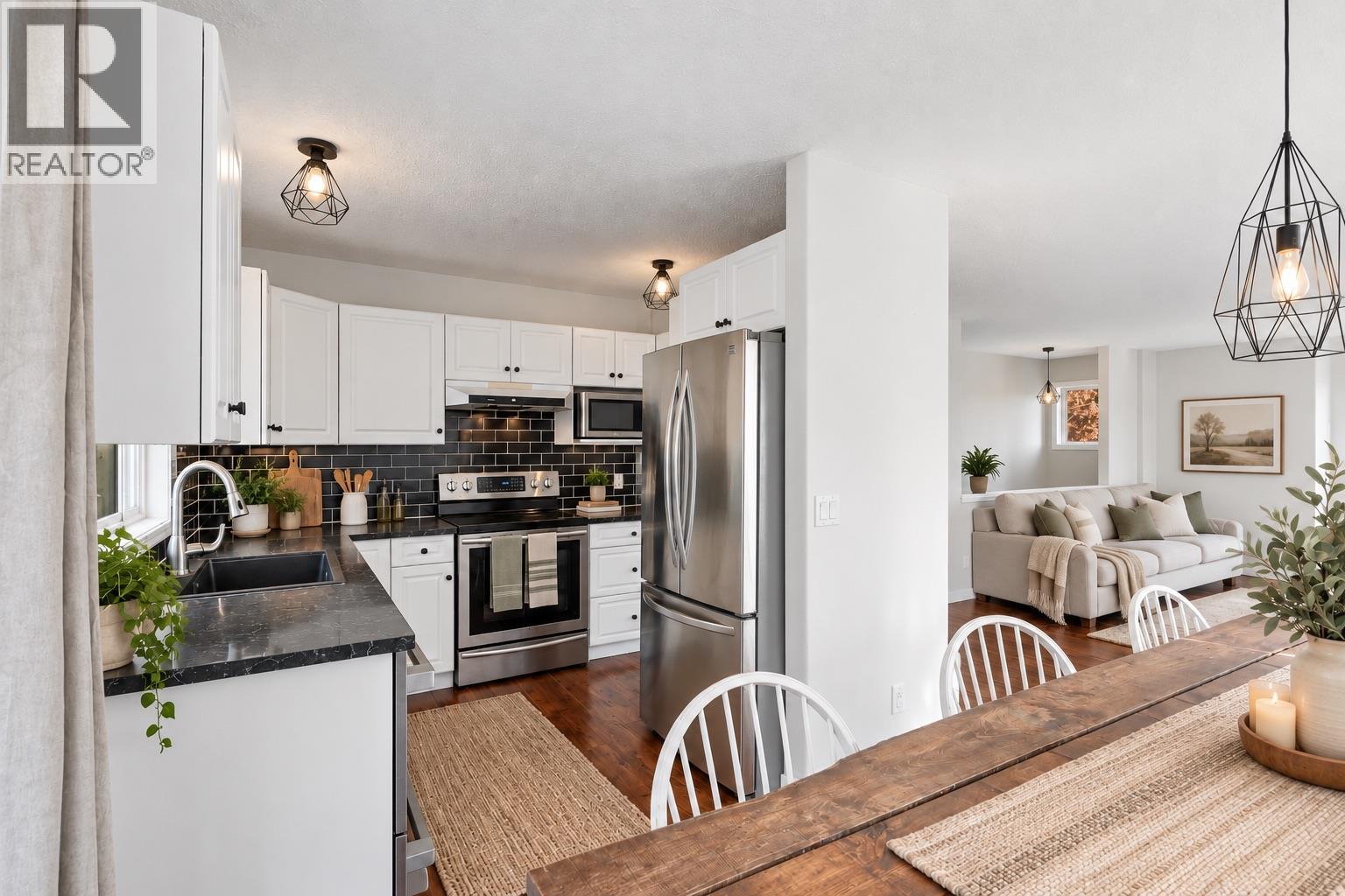 3220 Mciver Road, West Kelowna, British Columbia  V4T 1G1 - Photo 5 - 10402905