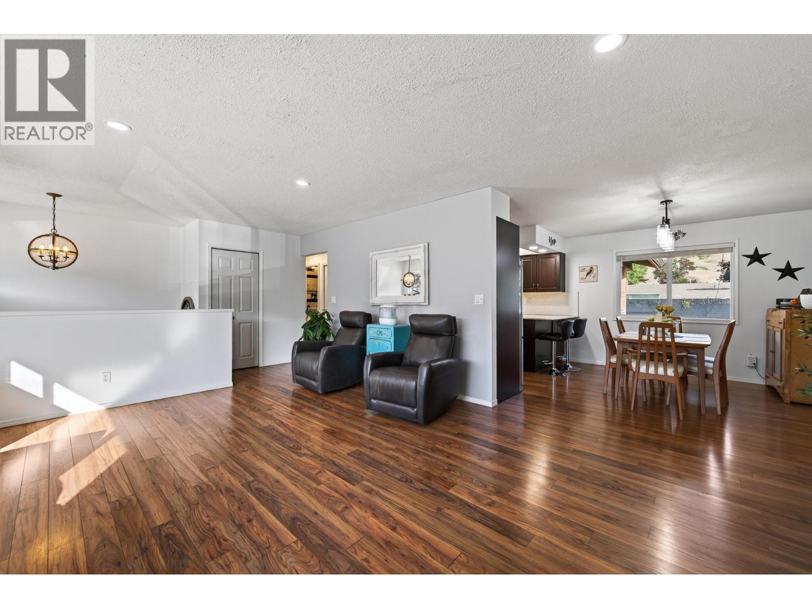 3441 Bray Place, Kamloops, British Columbia  V2B 6Y2 - Photo 10 - 10403022