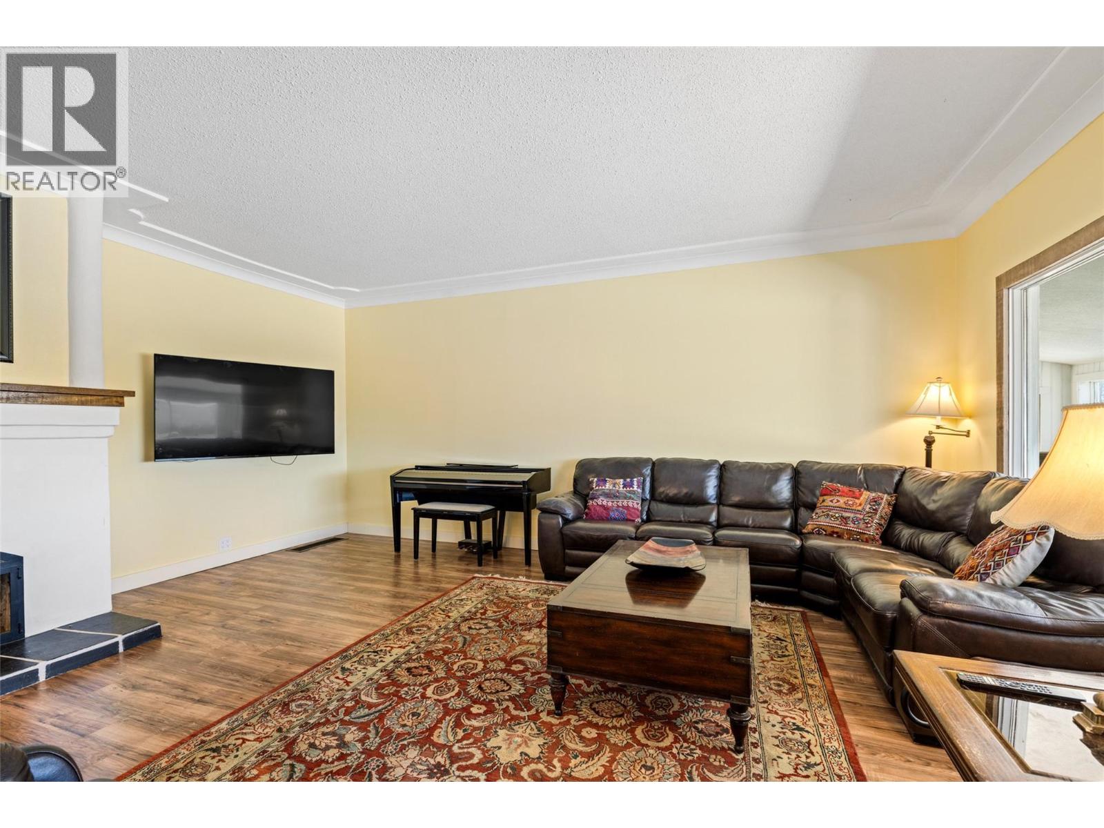 3299 Mcculloch Road, Kelowna, British Columbia  V1W 4G5 - Photo 13 - 10403198
