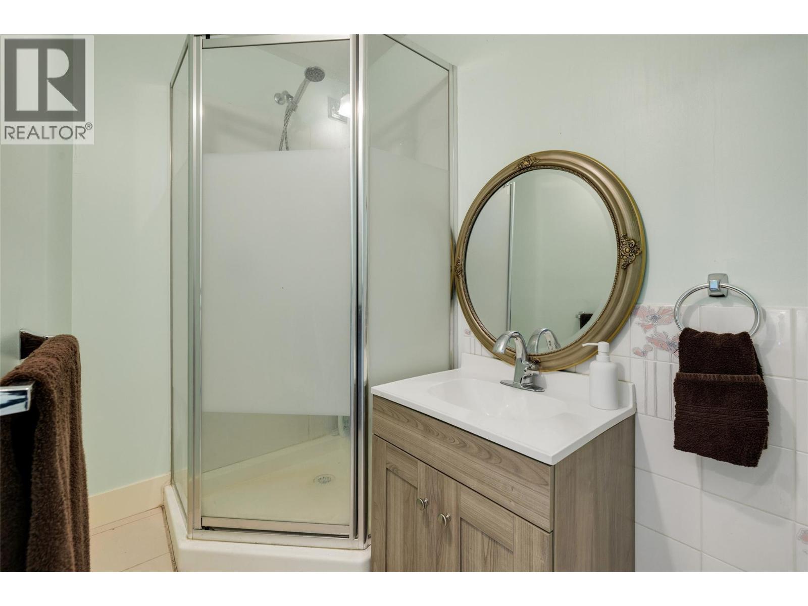3299 Mcculloch Road, Kelowna, British Columbia  V1W 4G5 - Photo 39 - 10403198