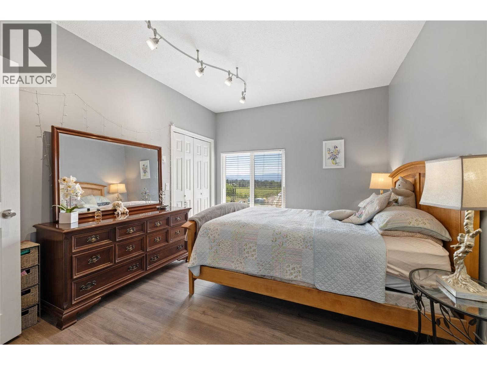 3299 Mcculloch Road, Kelowna, British Columbia  V1W 4G5 - Photo 57 - 10403198