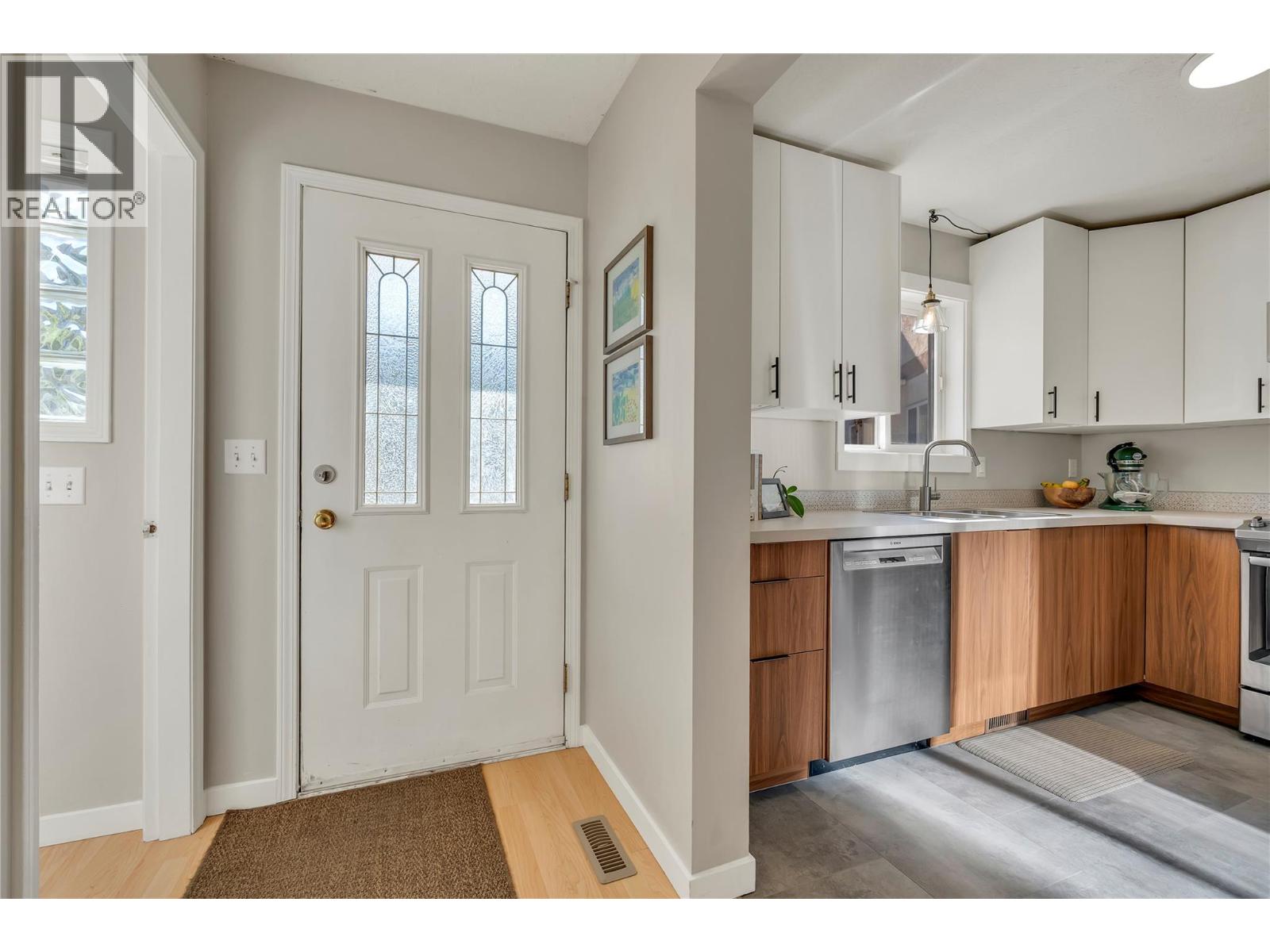 8710 Prairie Valley Road Unit# 3, Summerland, British Columbia  V0H 1Z2 - Photo 2 - 10403196
