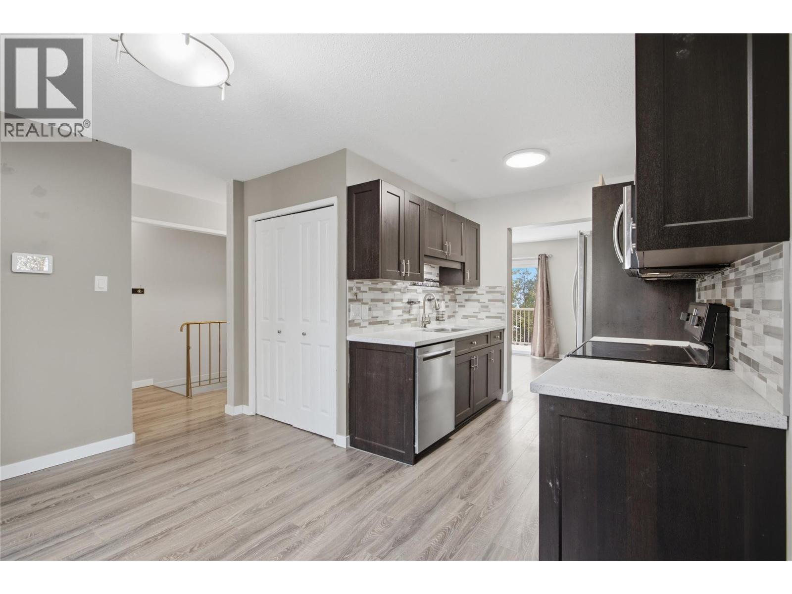 1469 Springhill Drive Unit# 22, Kamloops, British Columbia  V2E 1H5 - Photo 8 - 10402598