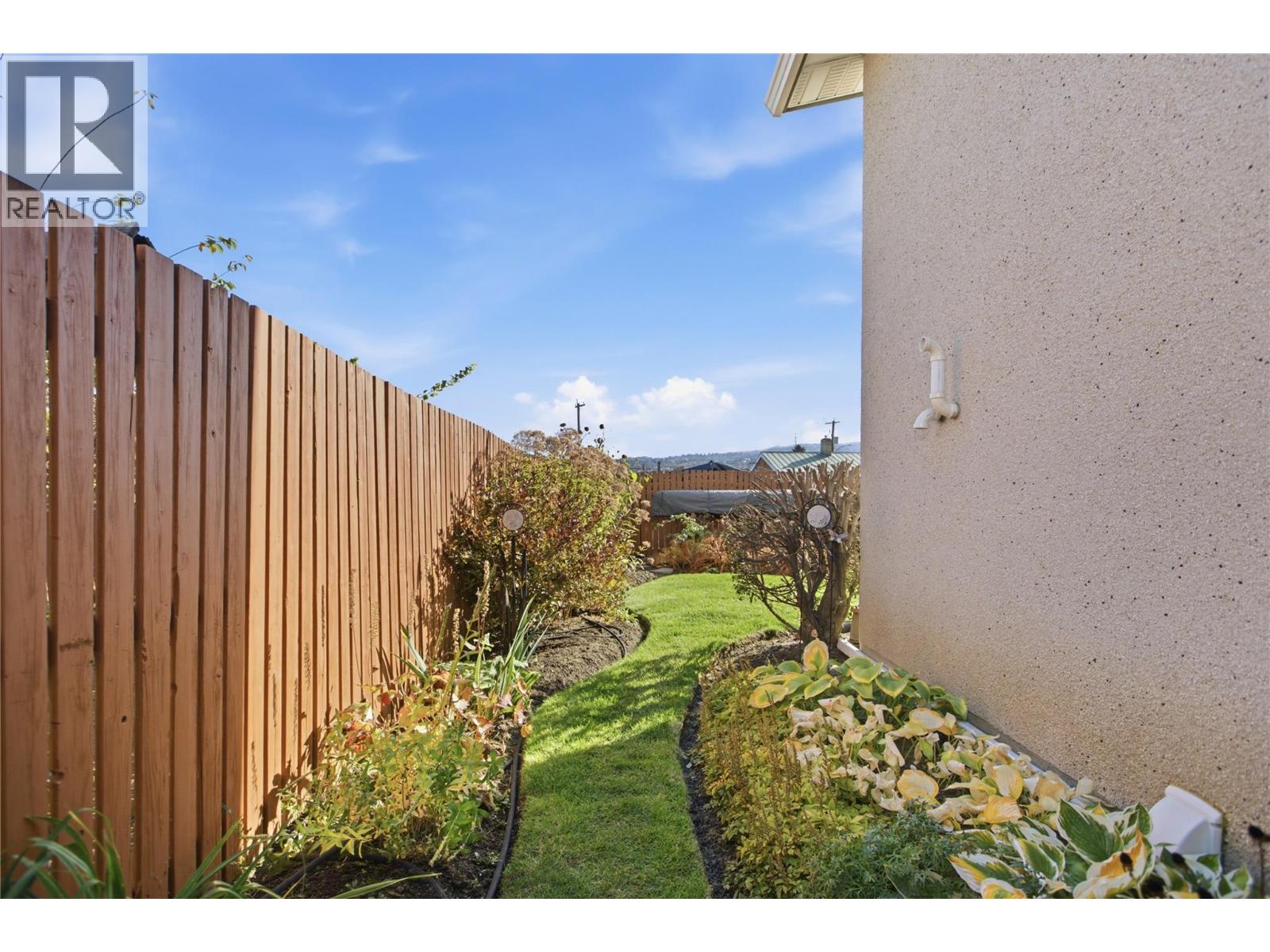 152 Elm Avenue, Kamloops, British Columbia  V2B 1L2 - Photo 3 - 10403031