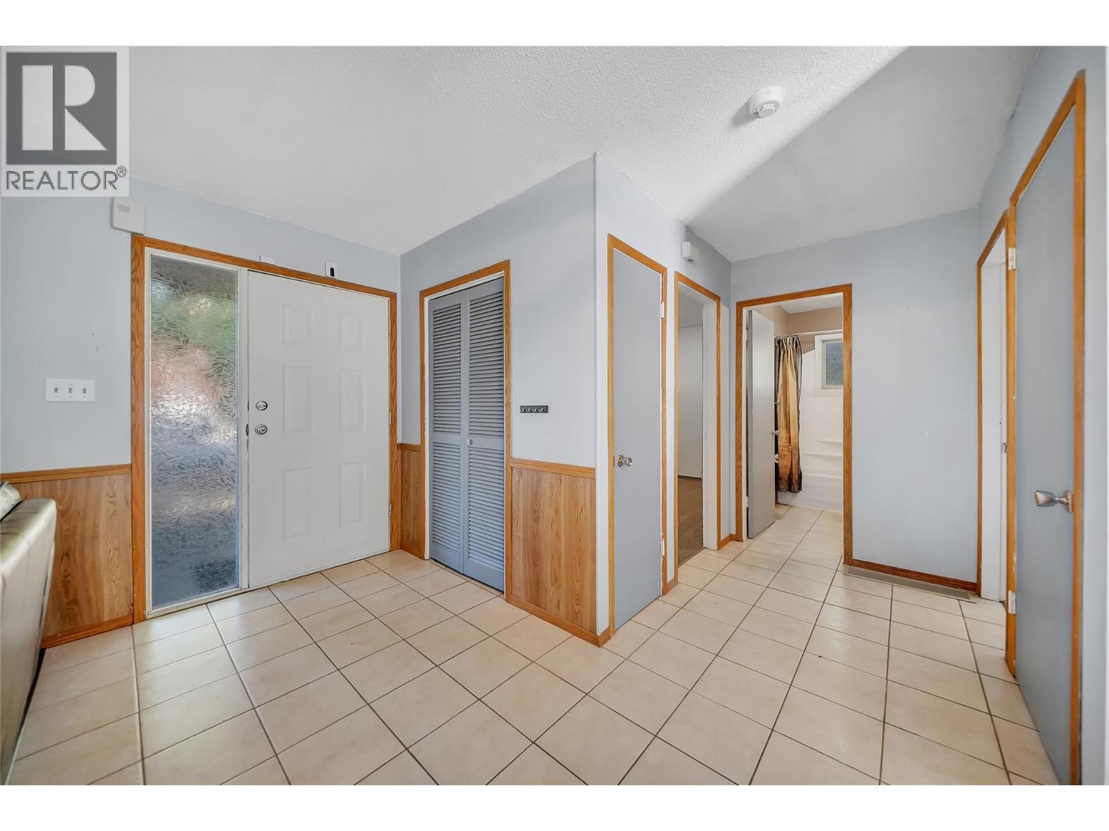 11408 Kalmalka Road, Coldstream, British Columbia  V1B 1M1 - Photo 30 - 10403134