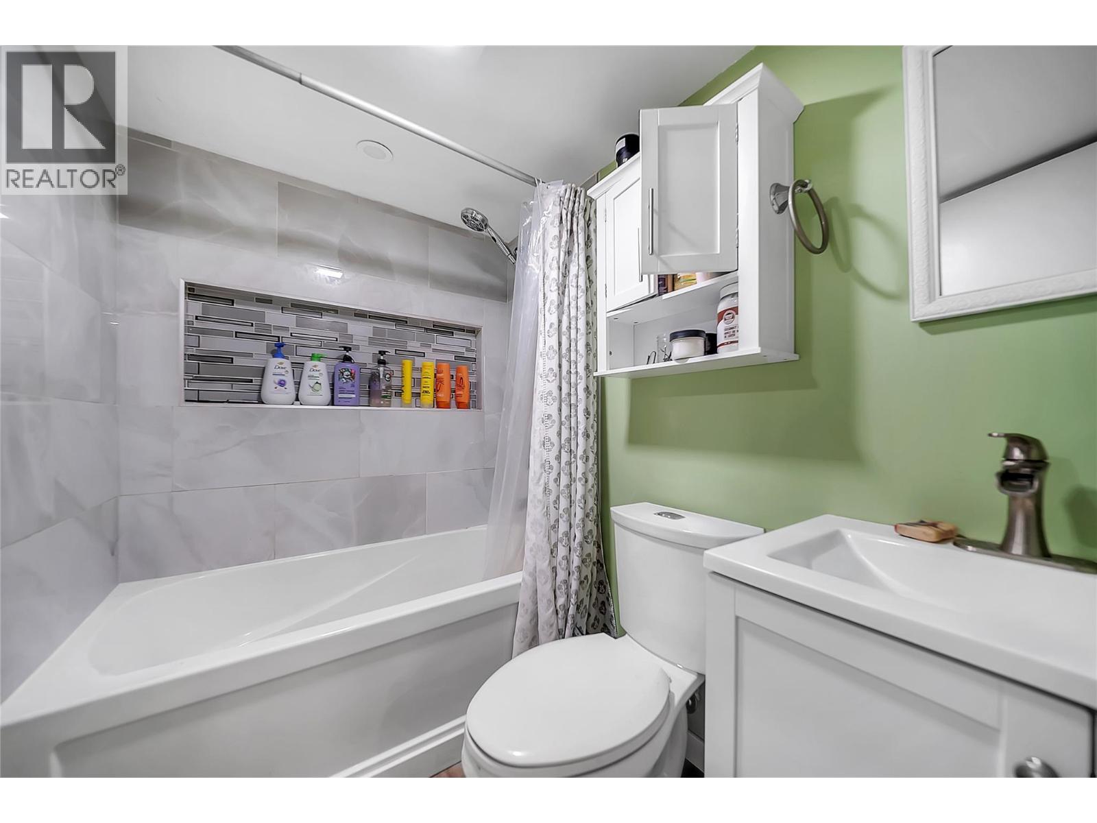 11408 Kalmalka Road, Coldstream, British Columbia  V1B 1M1 - Photo 45 - 10403134
