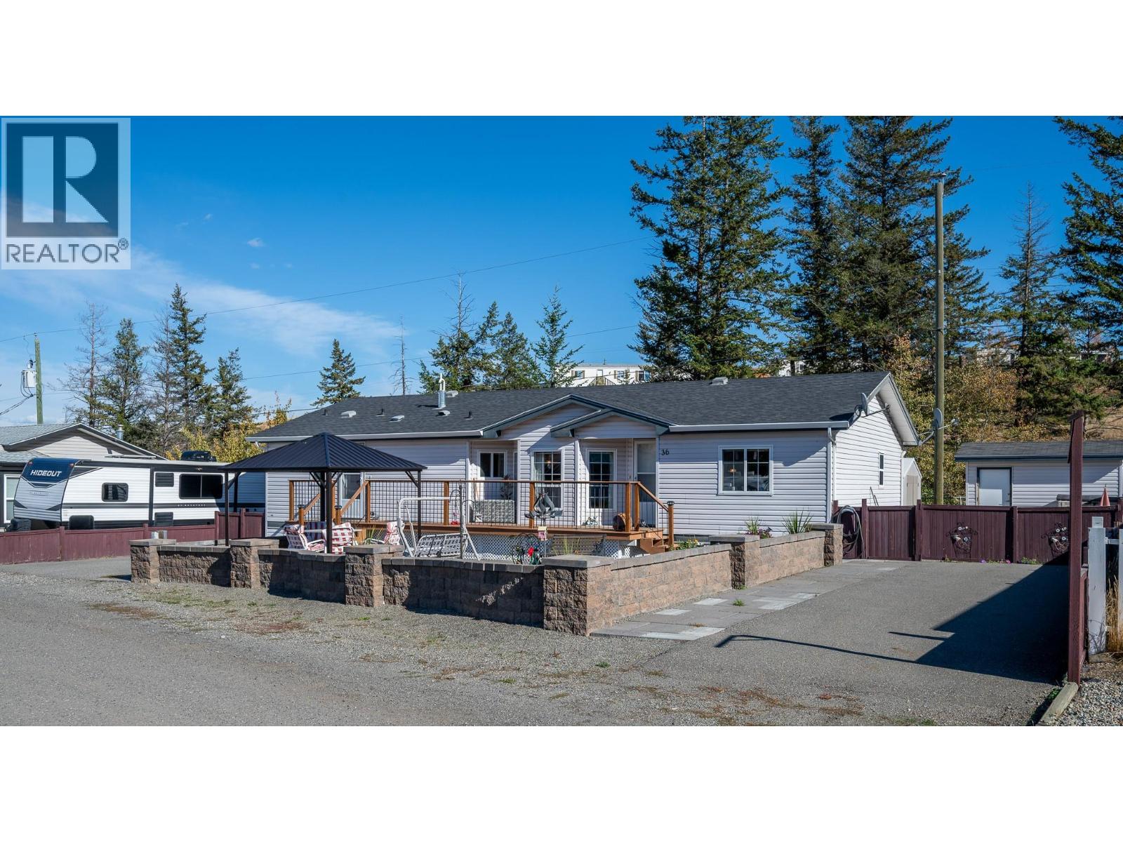 2815 Princeton Kamloops Highway Unit# 36, Kamloops, British Columbia  V0E 2A0 - Photo 1 - 10402957