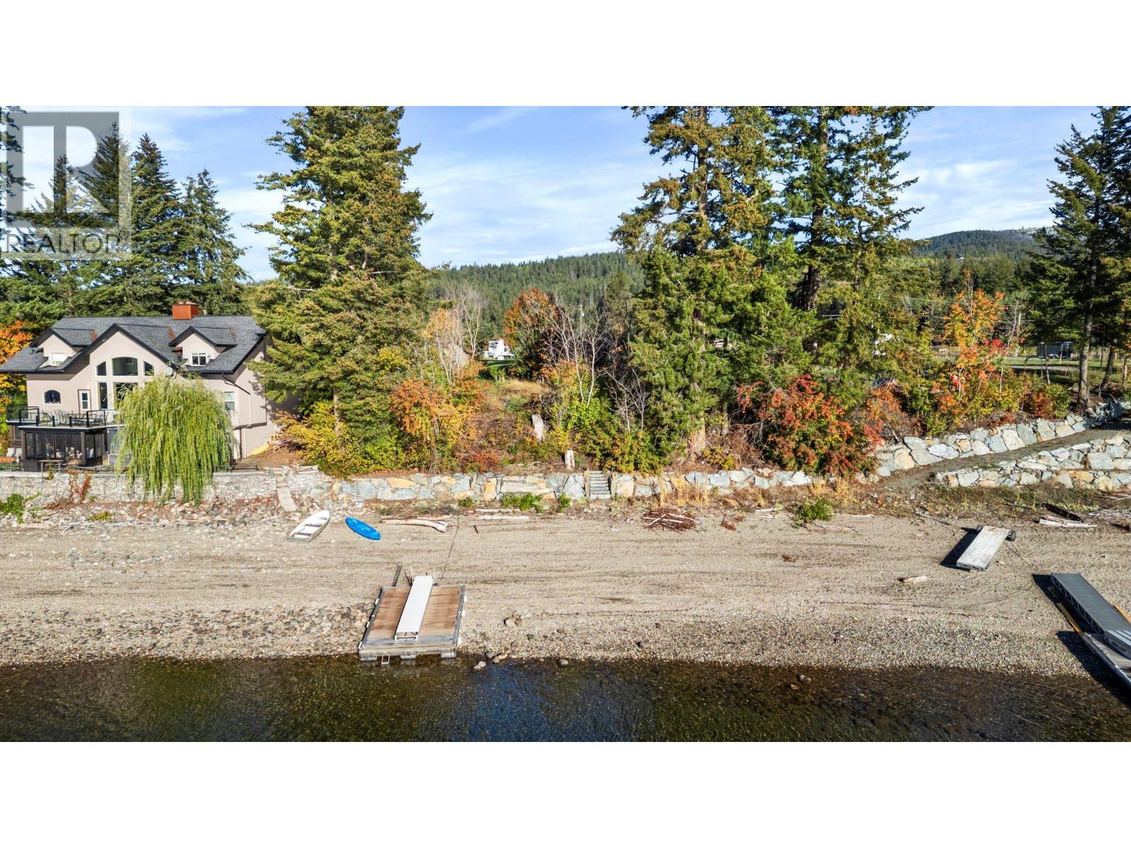2836 Simpson Road, Lee Creek, British Columbia  V0E 1M4 - Photo 25 - 10402842
