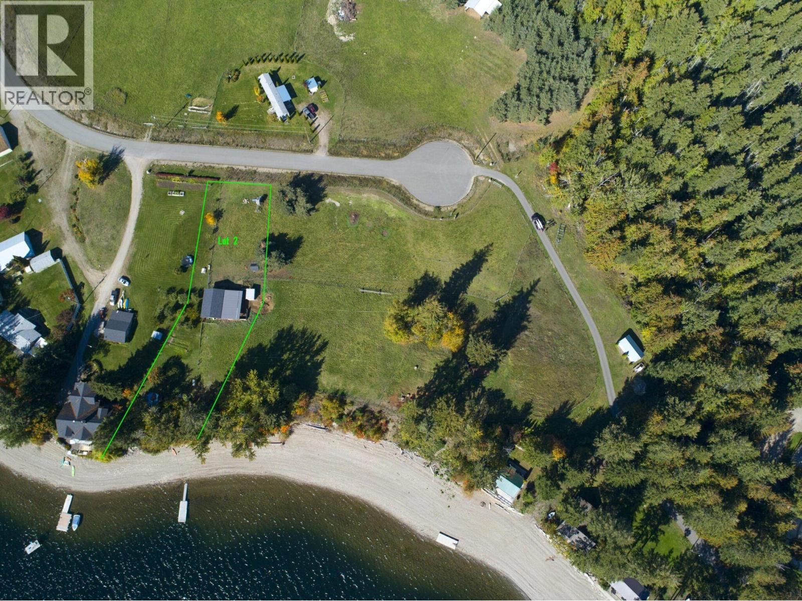 2836 Simpson Road, Lee Creek, British Columbia  V0E 1M4 - Photo 31 - 10402842