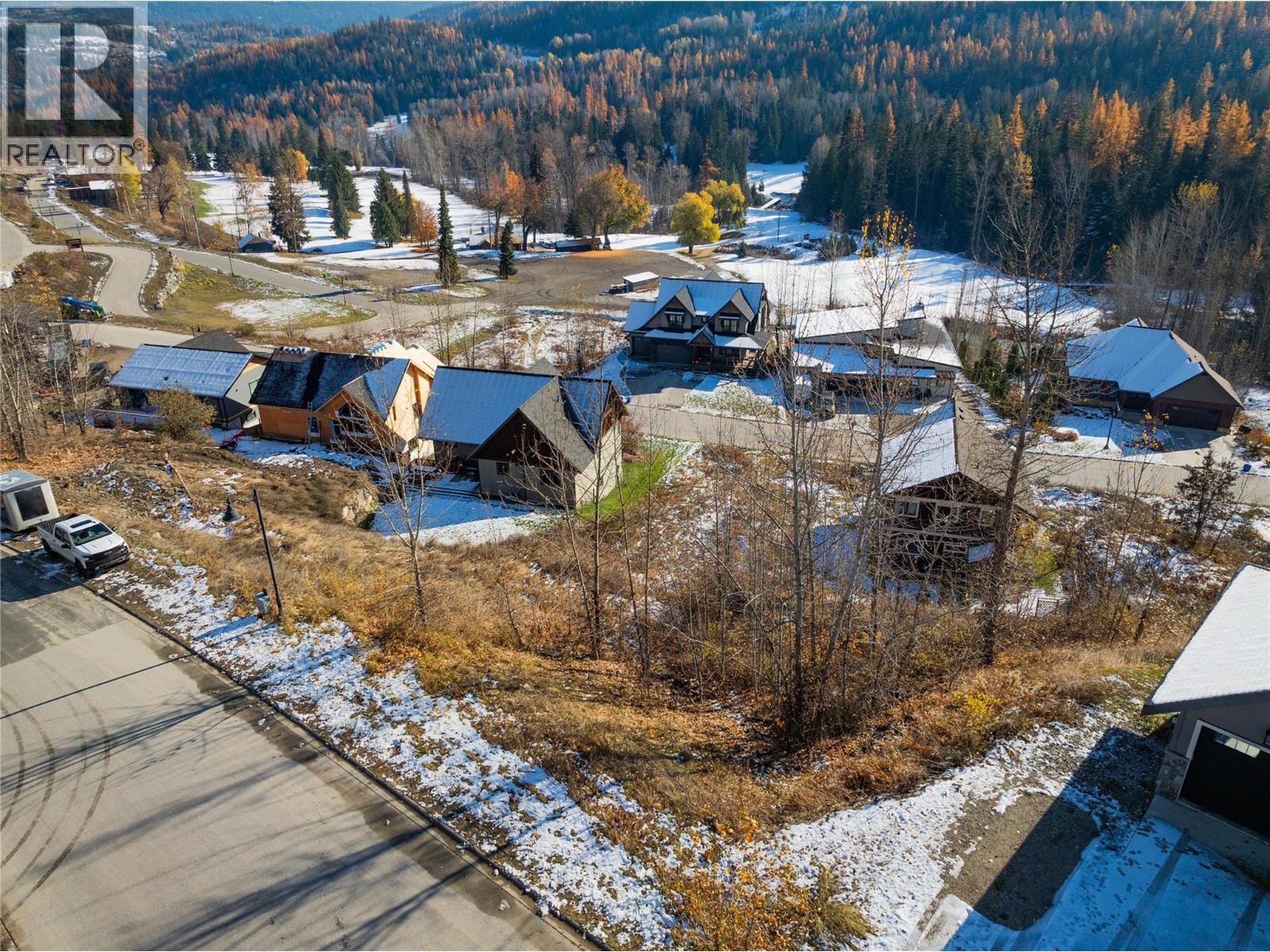 933 Redstone Drive, Rossland, British Columbia  V0G 1Y0 - Photo 7 - 10403205