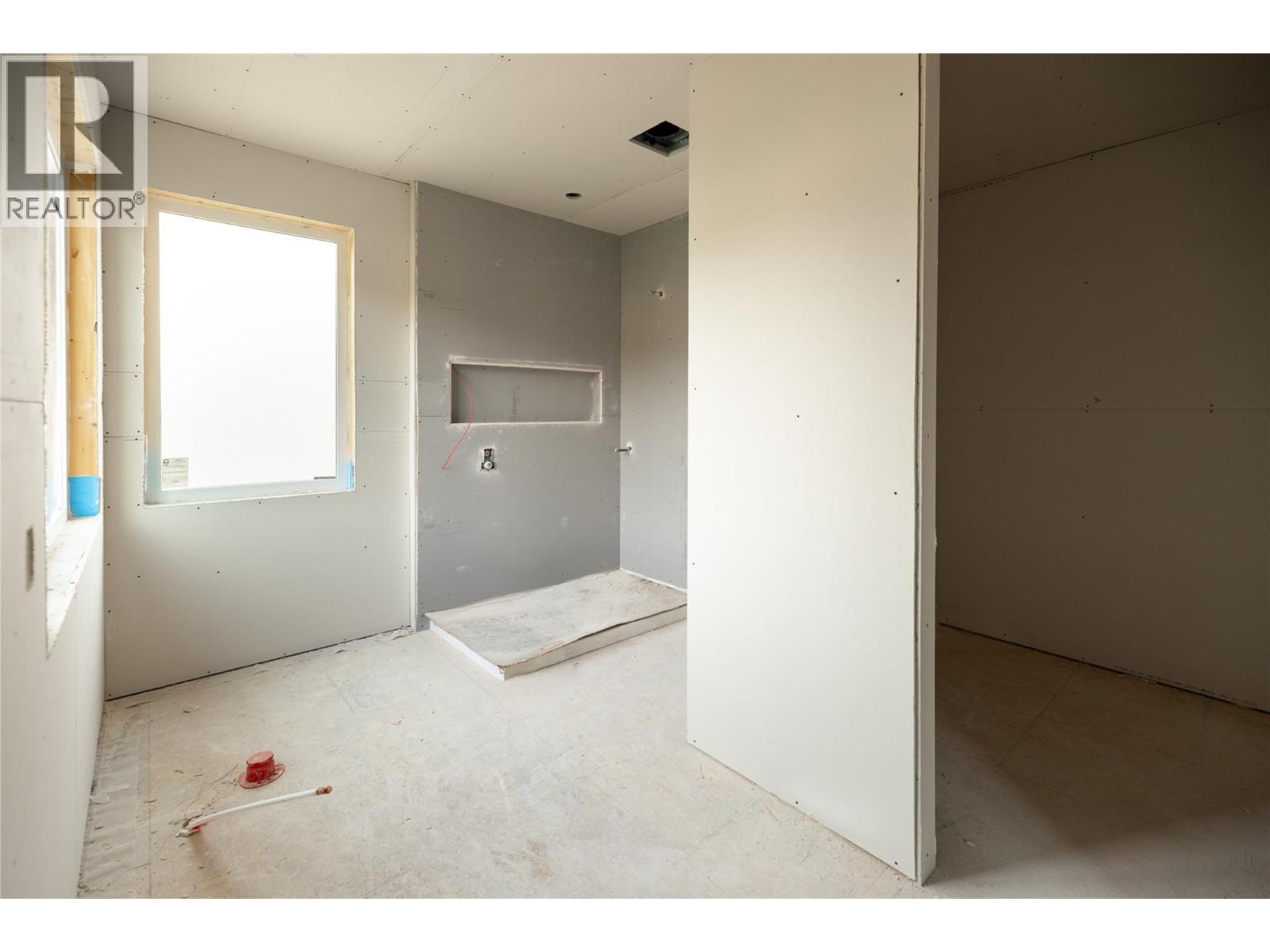 4609 Fordham Road, Kelowna, British Columbia  V1W 1P1 - Photo 9 - 10401866