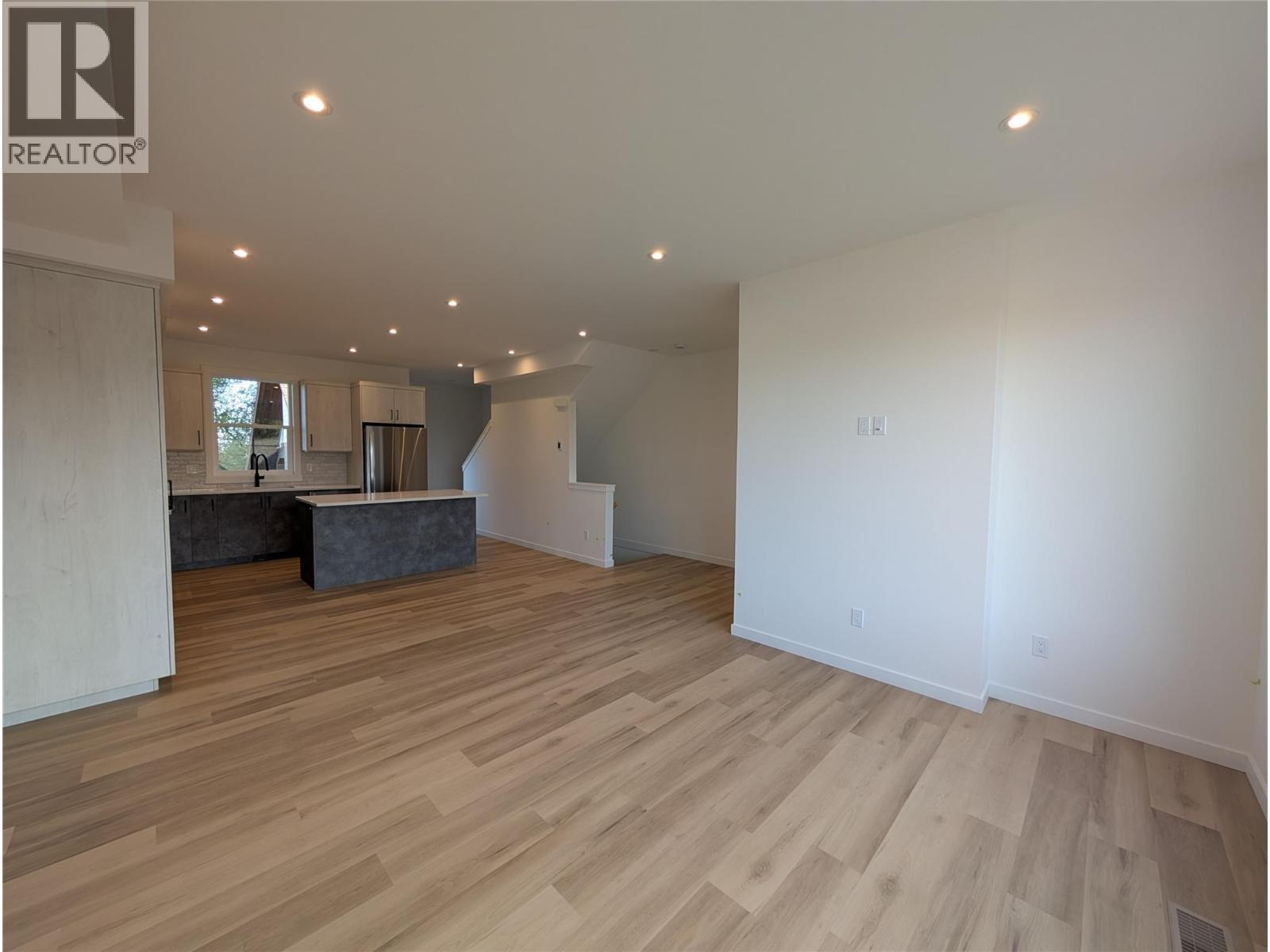 3602 Pleasant Valley Road Unit# 5, Vernon, British Columbia  V1T 4L6 - Photo 8 - 10402837